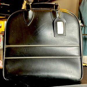 Vintage bowling bag.